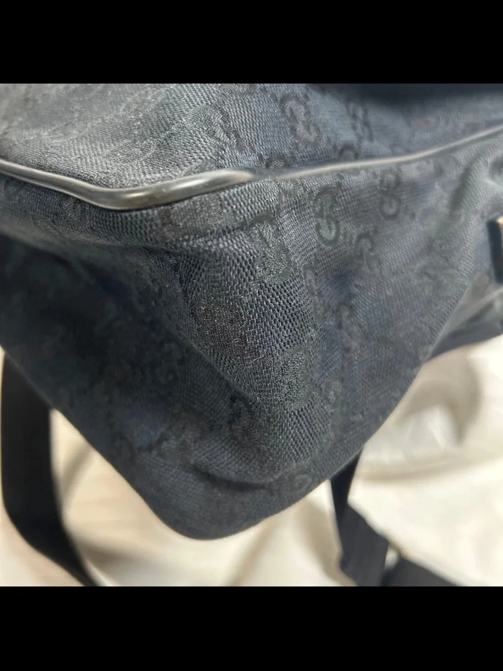 Gucci Black GG Canvas and Leather Crossbody Messenger